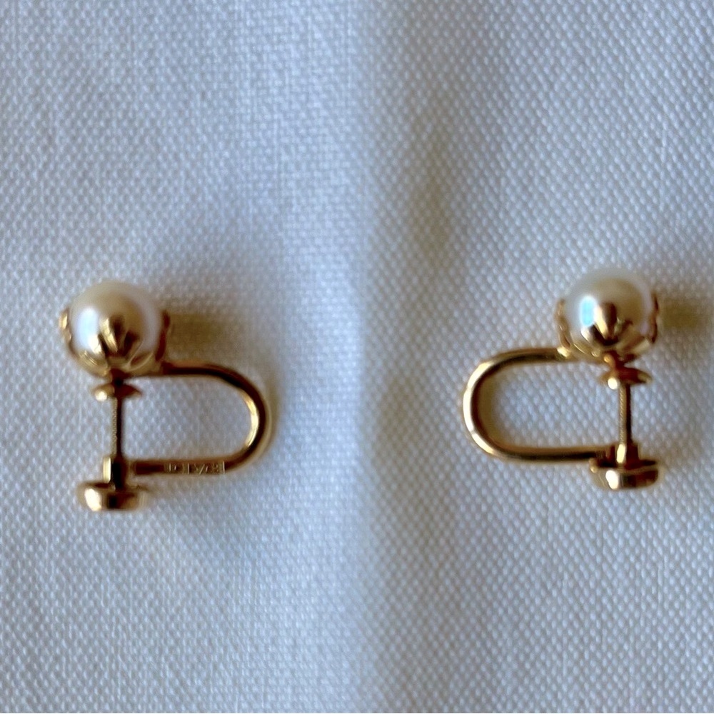 10K Gold Pearl Earrings - Picture 12 of 16